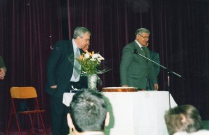 Ο Πρόεδρος Μ.Μπασδέκης με τον Δήμαρχο Αγ. Παρασκευής Αντ.Σιδέρη