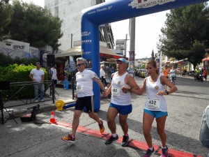 Τερματισμός του τυφλού παραολυμπιονίκη Νικ.Τσατσακλά στον αγώνα των 5 χλμ