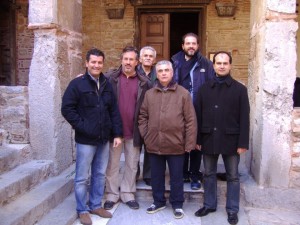 426715_241040949317532_100002348856842_519712_1418314116_n