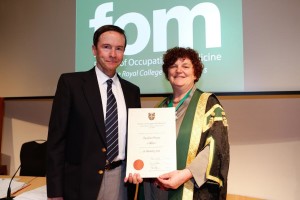 ΜΠΑΖΑΣ ΛΟΝΔΙΝΟ 1