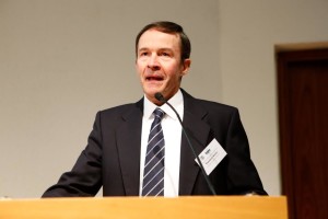 ΜΠΑΖΑΣ ΛΟΝΔΙΝΟ 2