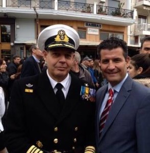 Ο δημοτικός σύμβουλος Αγ.Παρασκευής και μέλος του ΣΕΑΝ ΑΝ.ΑΤΤΙΚΗΣ Σ.Ησαϊας με τον Διοικητή ΣΔΑΜ