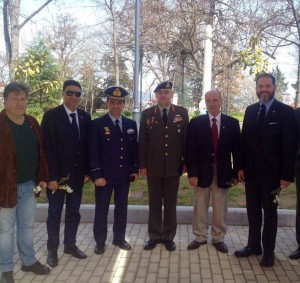 Οι Πρόεδροι των ΣΕΑΝ Ρόδου και Αχαϊας και το μέλος μας Μ.Φιλιππίδης με τον Στρατηγό της 1η Στρατιάς και τον Διοικητή της 110 ΠΜ