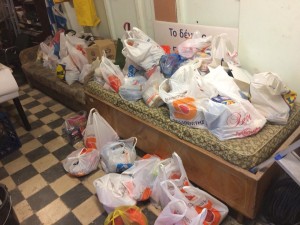 Τρόφιμα για το κοινωνικό παντοπωλείο του Δήμου Αγ.Παρασκευής