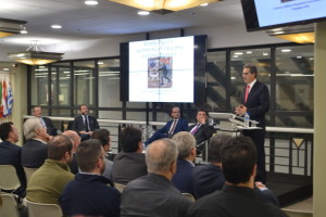 Ο Καθηγητής Αγγ.Συρίγος με τους Θ.Μπριάνη, Μ.Φιλιππίδη, Γ.Μιχαήλ και Σ.Ησαϊα